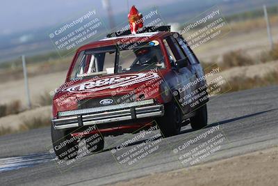 media/Sep-28-2025-24 Hours of Lemons (Sun) [[5dfe0e5f6e]]/9am (Star Mazda)/